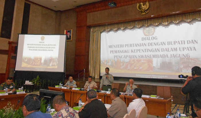 Mentan Kumpulkan 101 Bupati Capai Swasembada Jagung